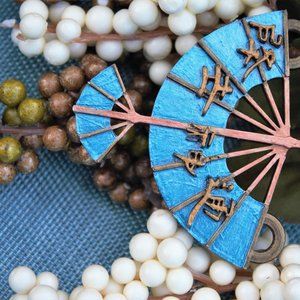 Pendant Airbending Aang Glider Necklace inspired